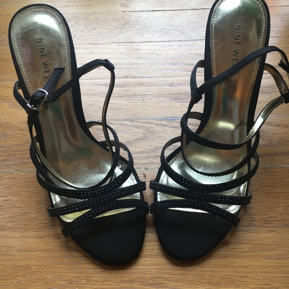 Strapped nine west sandals with small beading